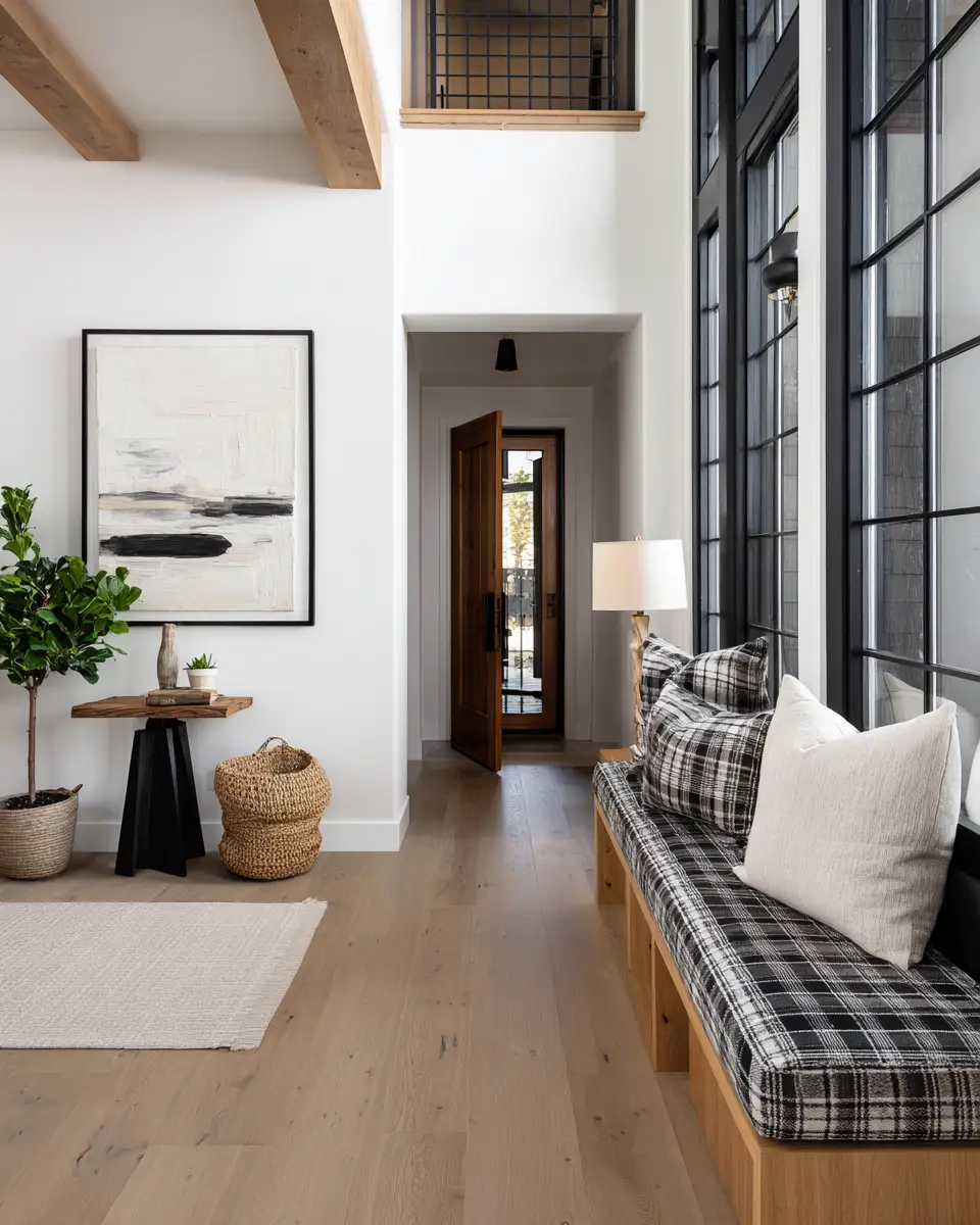 Airy Entryway Decor Ideas