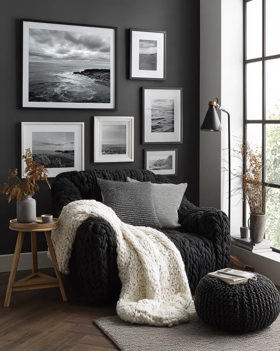 Black And White Home Office Decor Ideas