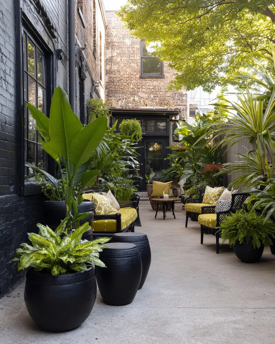 Black Eclectic Patio Decor Ideas