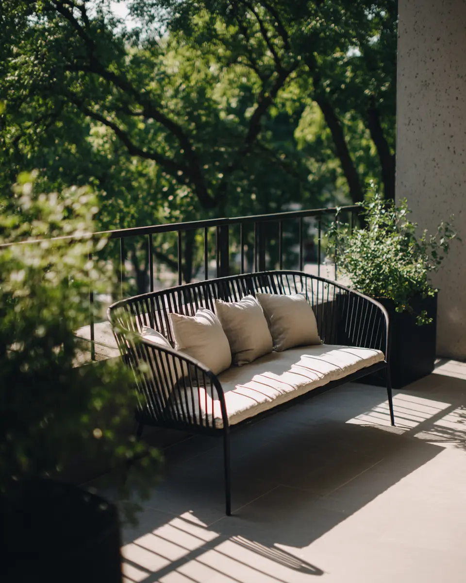 Black Mid-Century Modern Balcony Decor Ideas