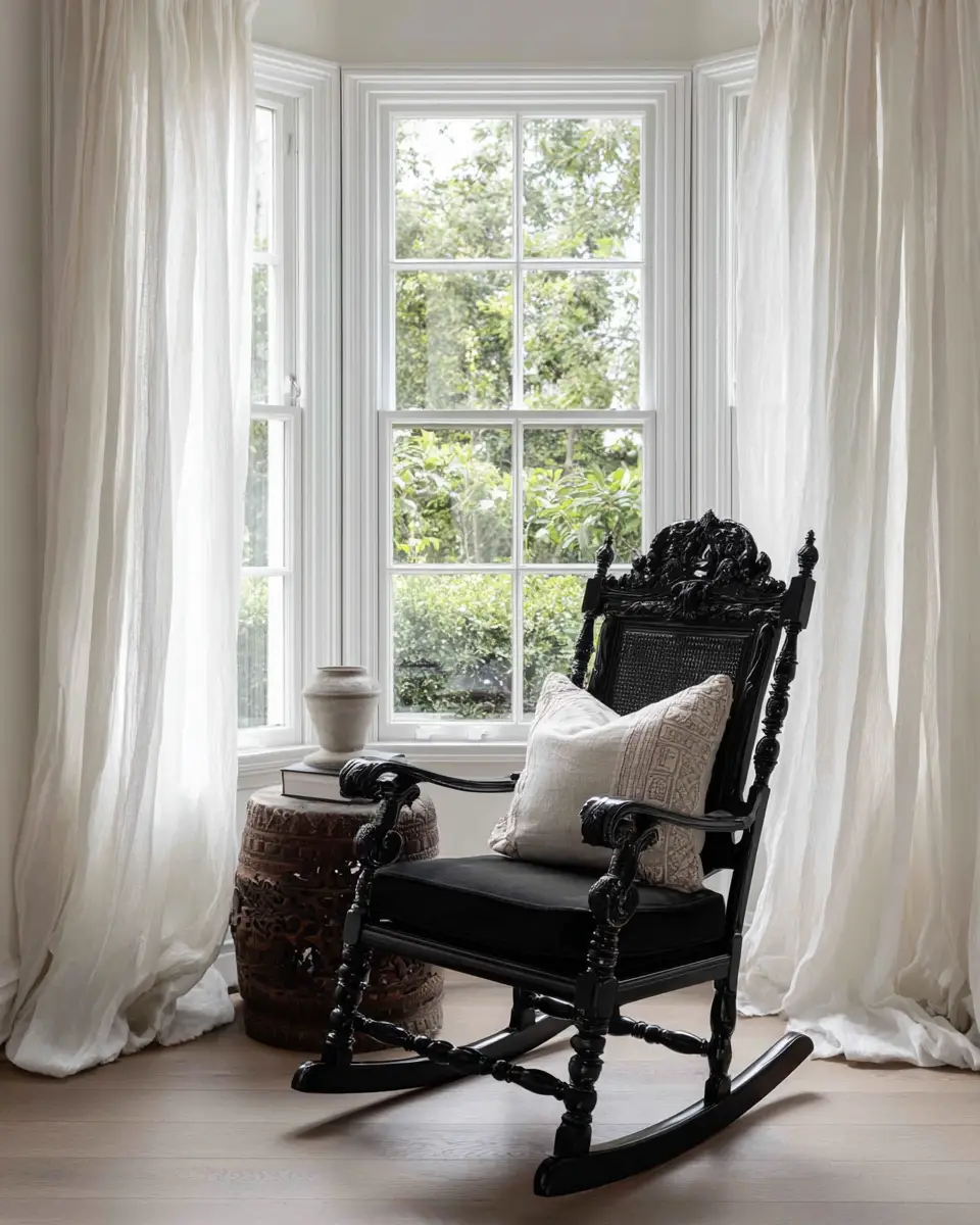 Black Traditional Nursery Decor Ideas