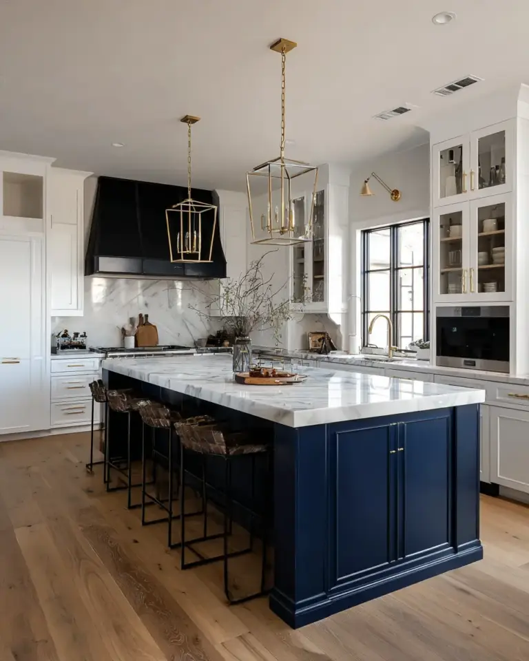 Bold Kitchen Decor Ideas - Featured