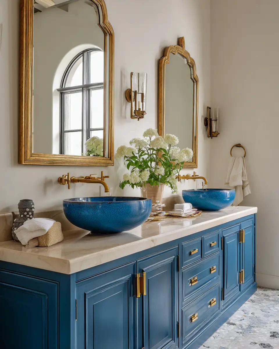 Bright Bathroom Decor Ideas