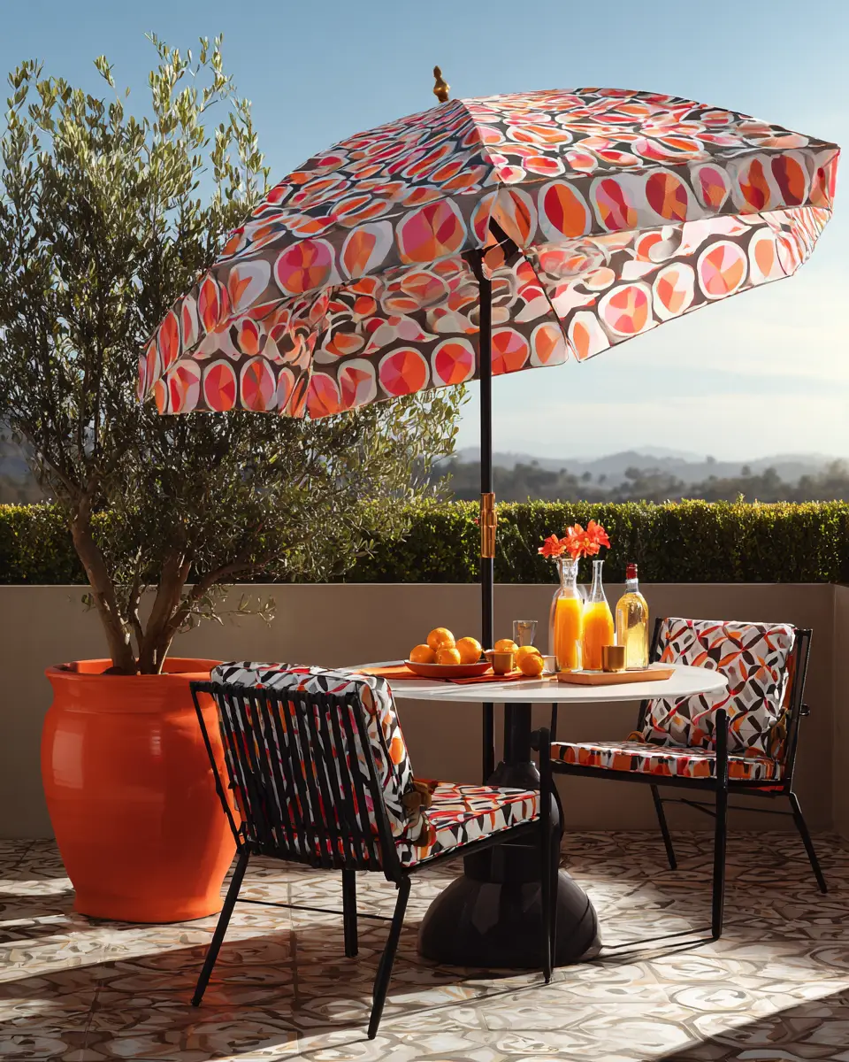 Bright Patio Decor Ideas