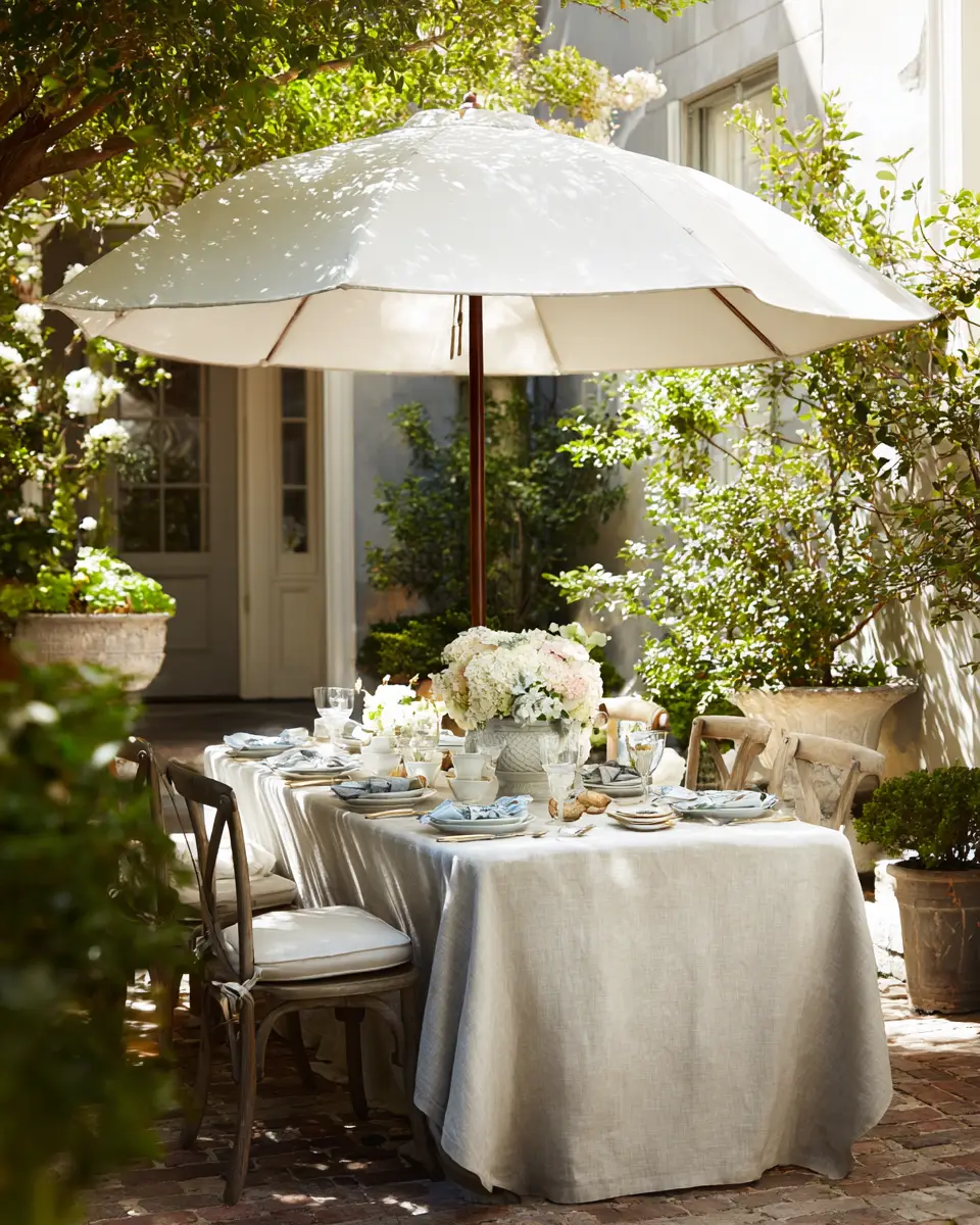 Classic Patio Decor Ideas