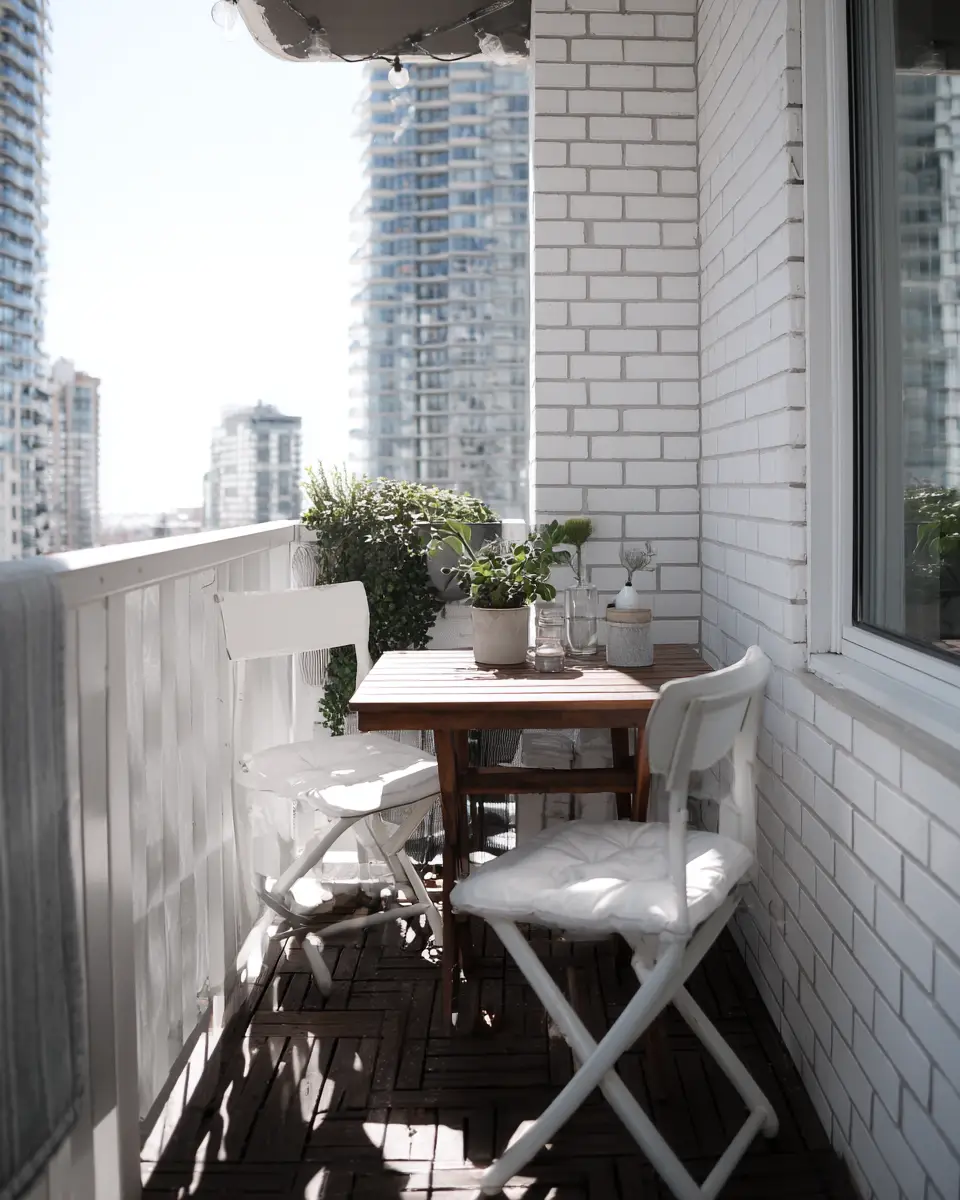 Cozy Minimalist Balcony Decor Ideas