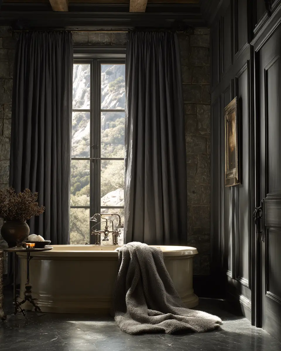 Dark And Cozy Bathroom Decor Ideas