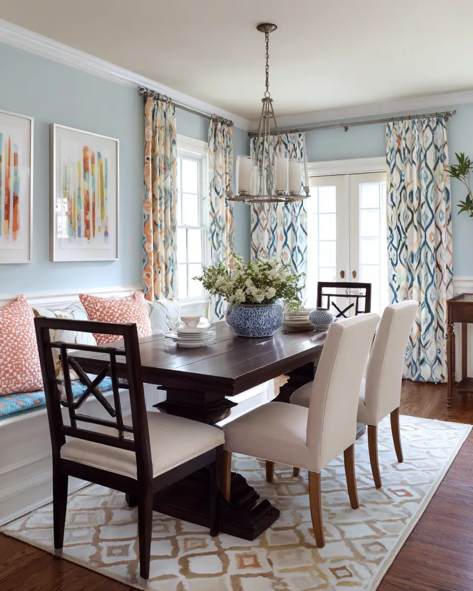 Family-Friendly Dining Room Decor Ideas