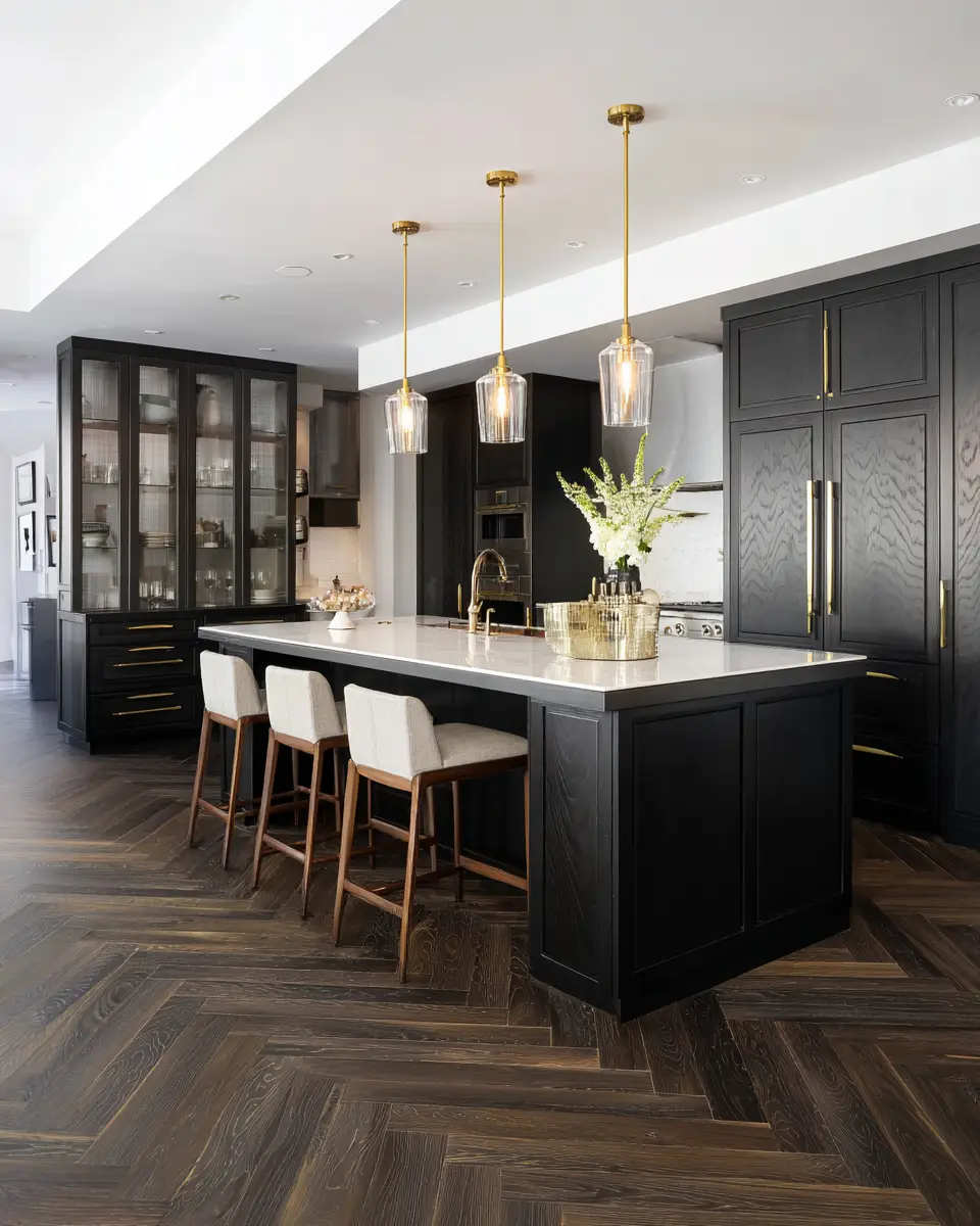 Glam Kitchen Decor Ideas - Featured