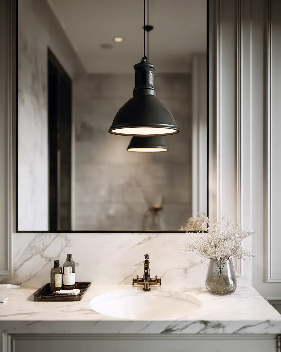 Monochrome Bathroom Decor Ideas