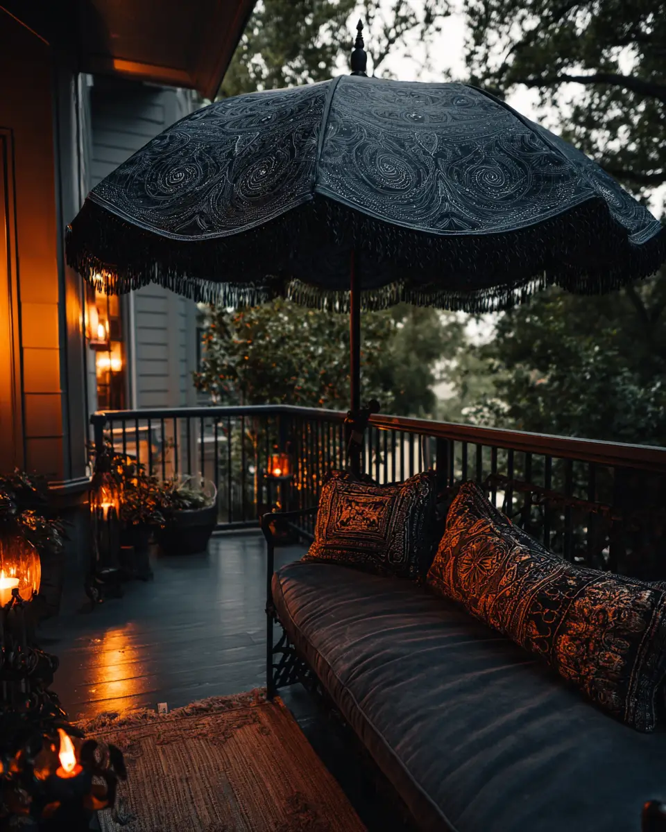 Moody Balcony Decor Ideas