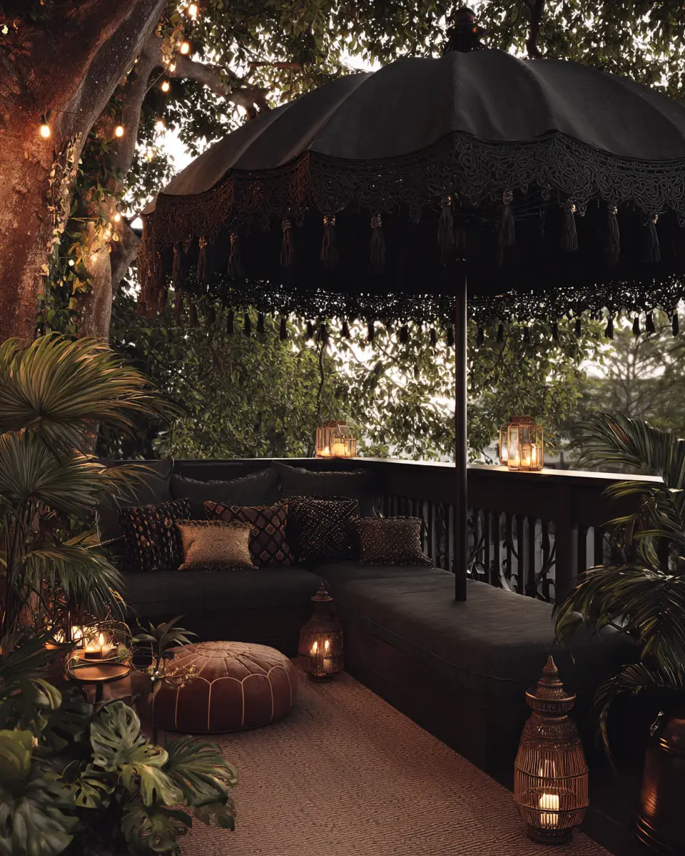 Moody Balcony Decor Ideas