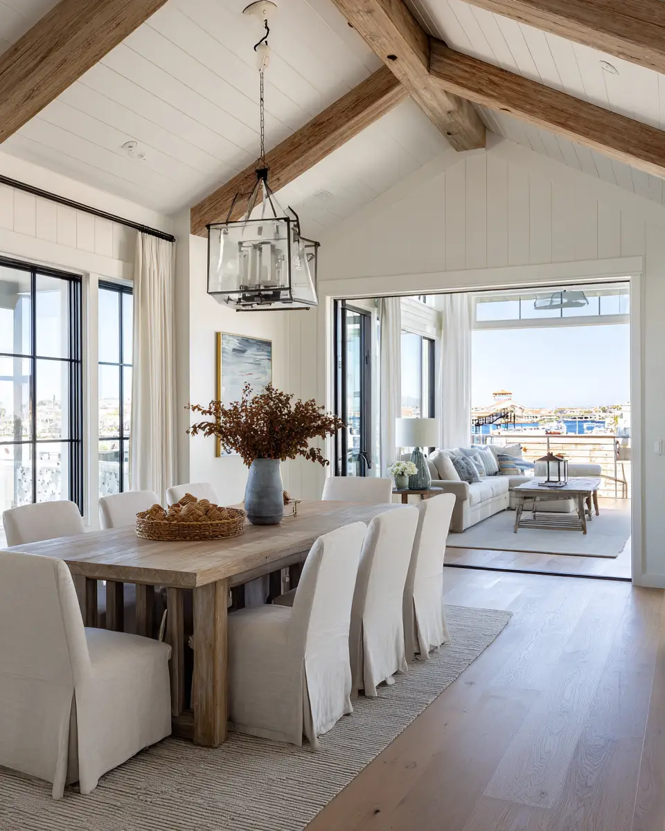 Neutral Coastal Dining Room Decor Ideas