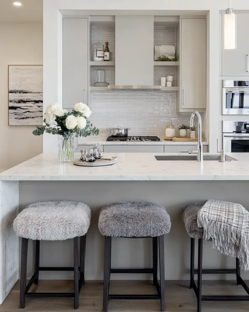 Neutral Gray Kitchen Decor Ideas