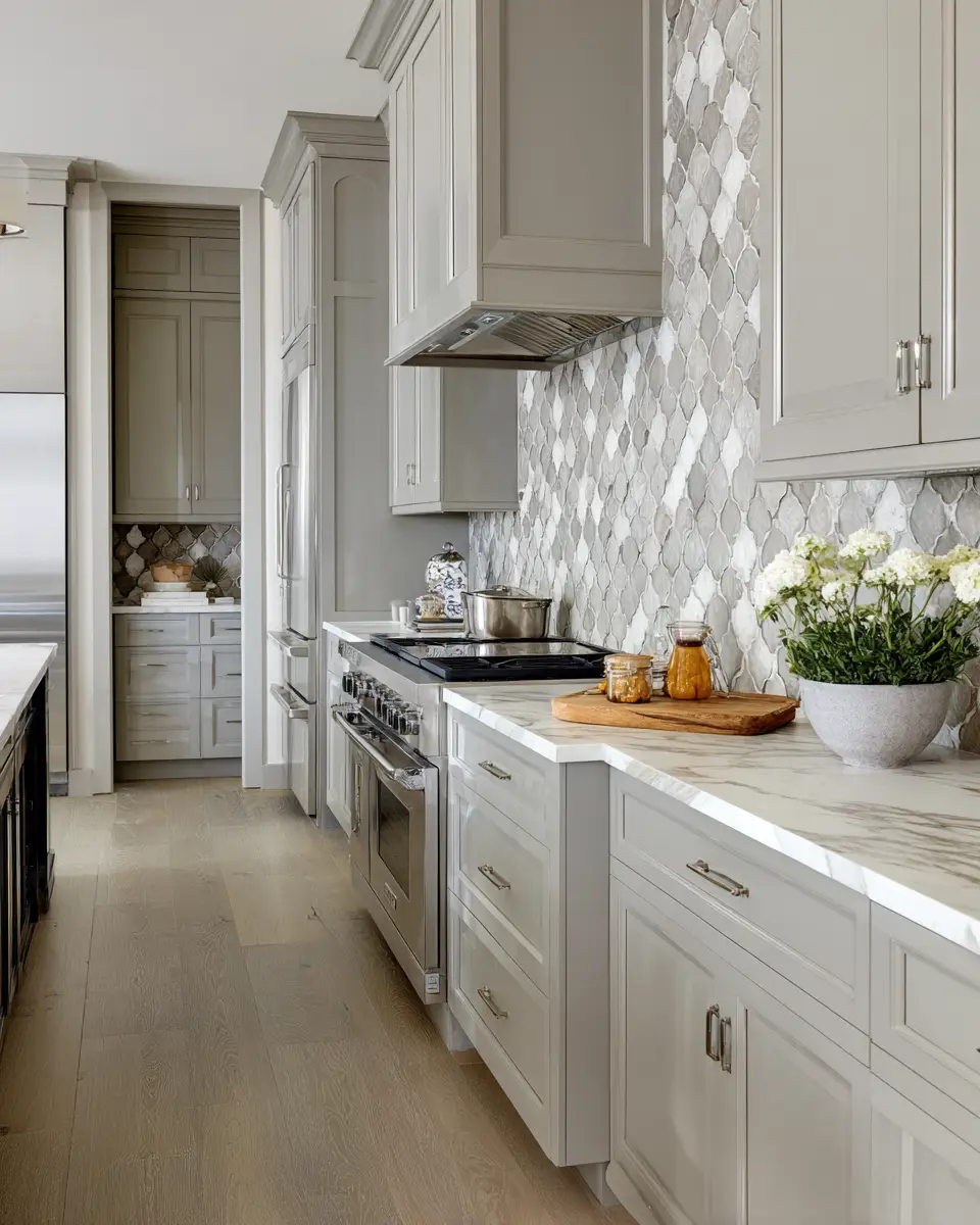 Neutral Gray Kitchen Decor Ideas