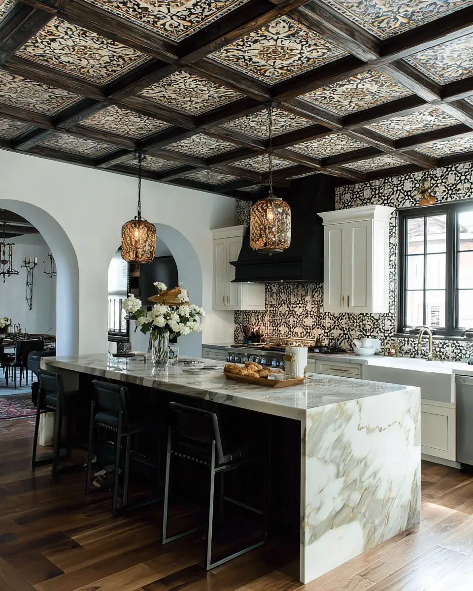 Patterned Kitchen Decor Ideas