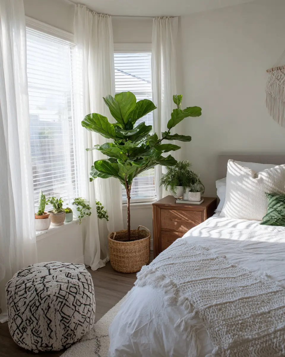 Rental Bedroom Decor Ideas