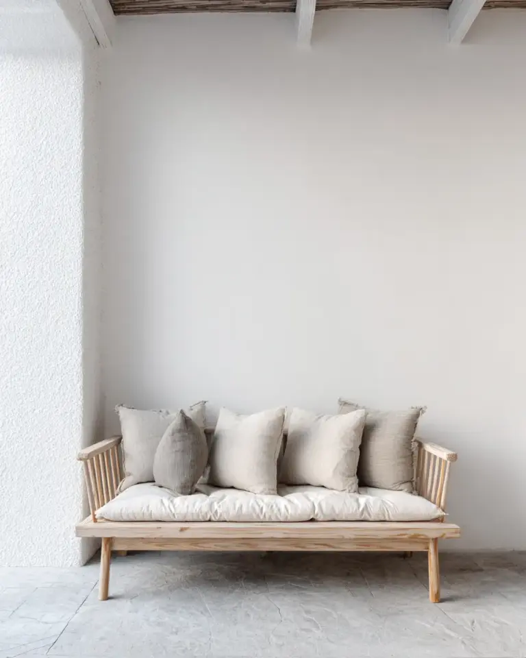 Rental Scandinavian Porch Decor Ideas - Featured