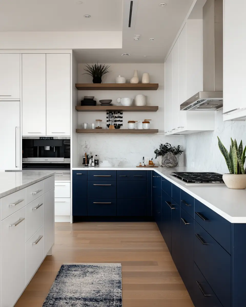 Two-Tone Kitchen Decor Ideas