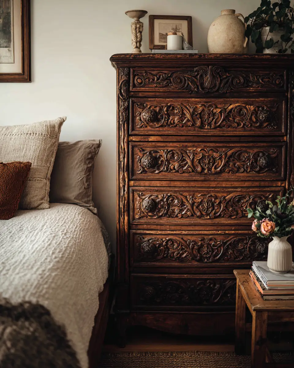 Warm Eclectic Bedroom Decor Ideas