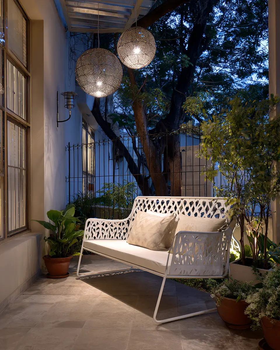White Industrial Porch Decor Ideas